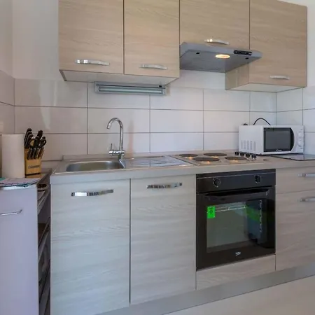 In 39040 Apartman *